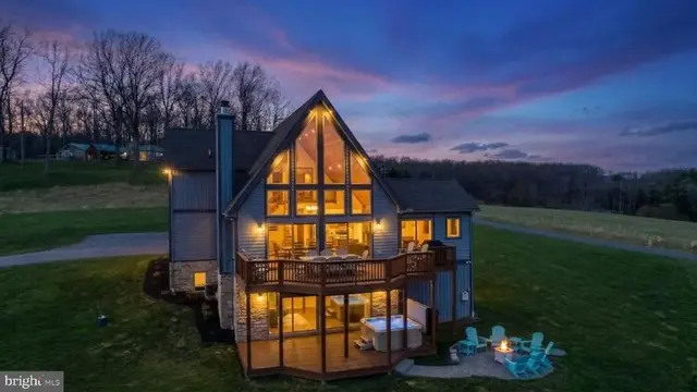 304 Waterfront Greens Dr, Swanton