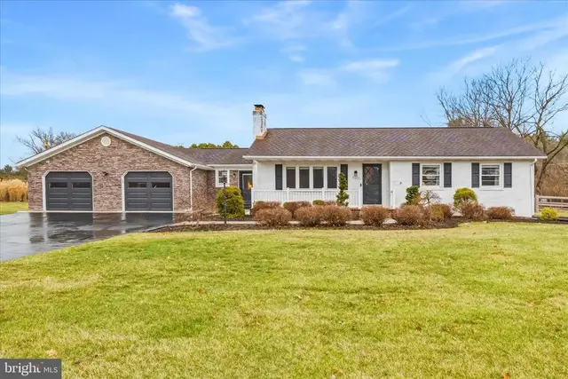 7903 Clover Hill Dr, Frederick