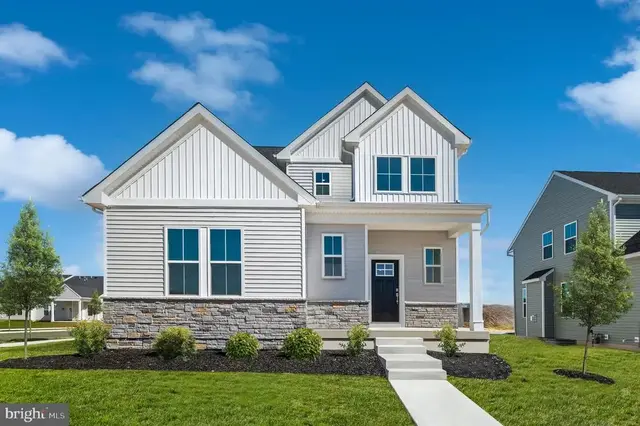 2220 Winchelsea Pkwy, Middletown