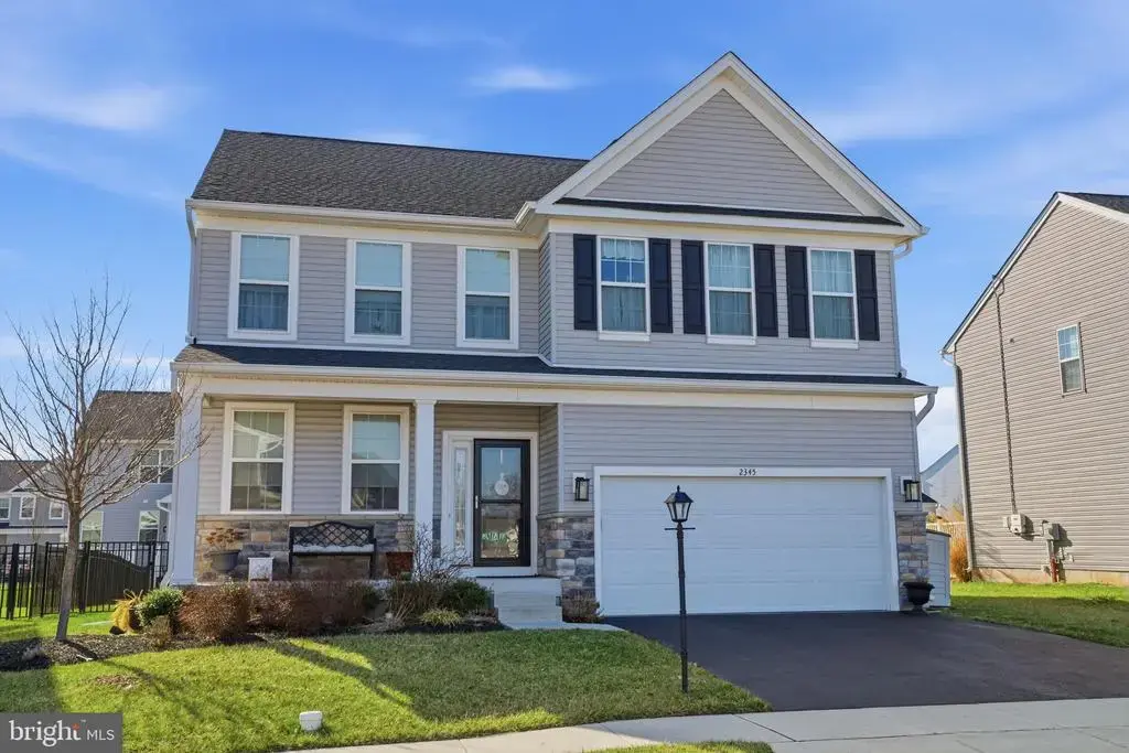 2345 Twin Lakes Dr, QUAKERTOWN