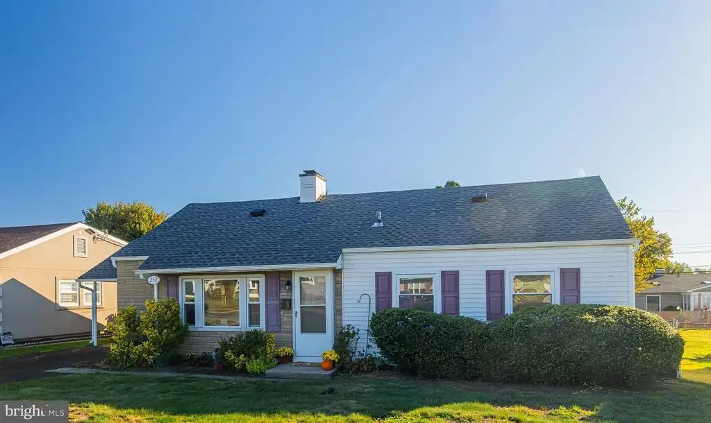 252 N Olds Blvd, FAIRLESS HILLS
