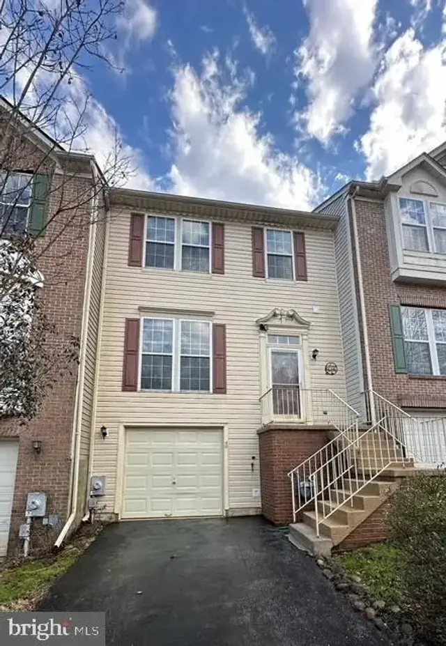 13 Barclay Dr, Hockessin