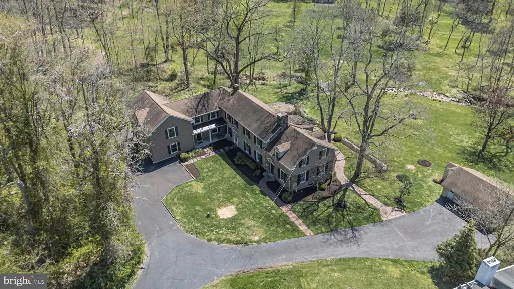 1193 Swamp Rd, FURLONG