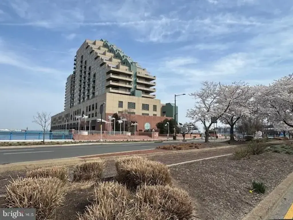 717-00 S Chris Columbus Blvd #1104, PHILADELPHIA