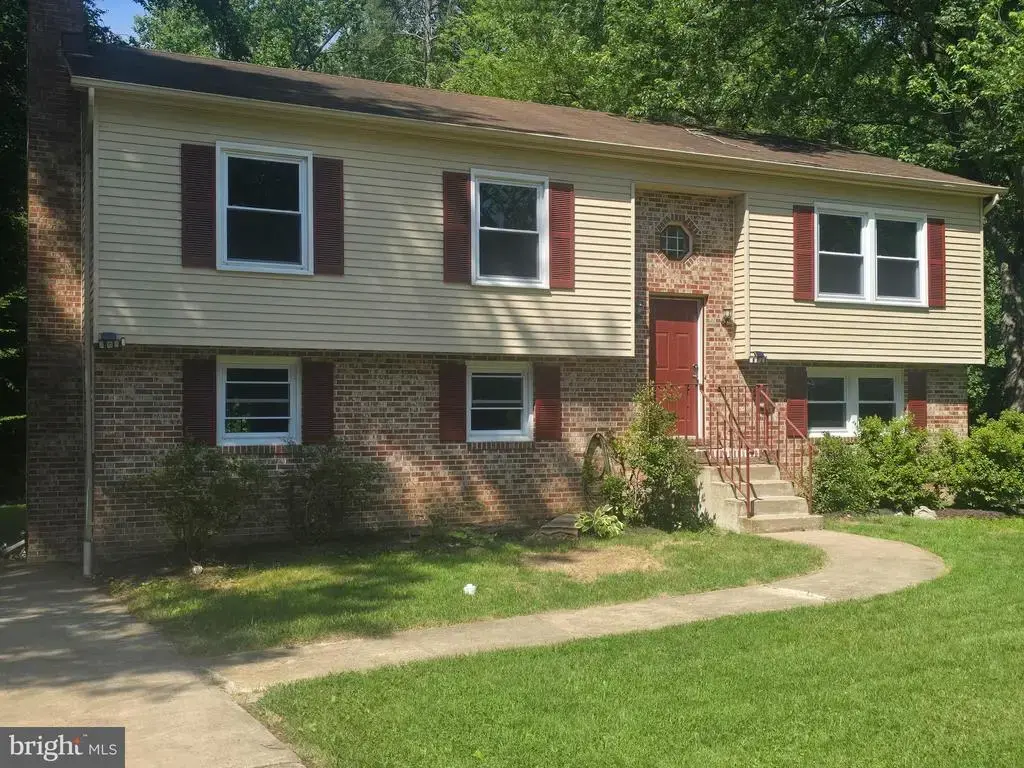 205 Vine Pl, STAFFORD