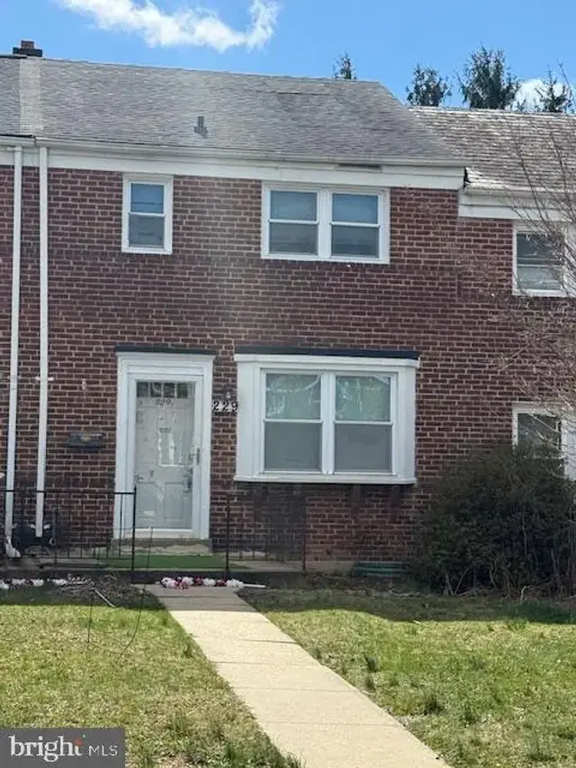 229 Ridge Ave, Towson