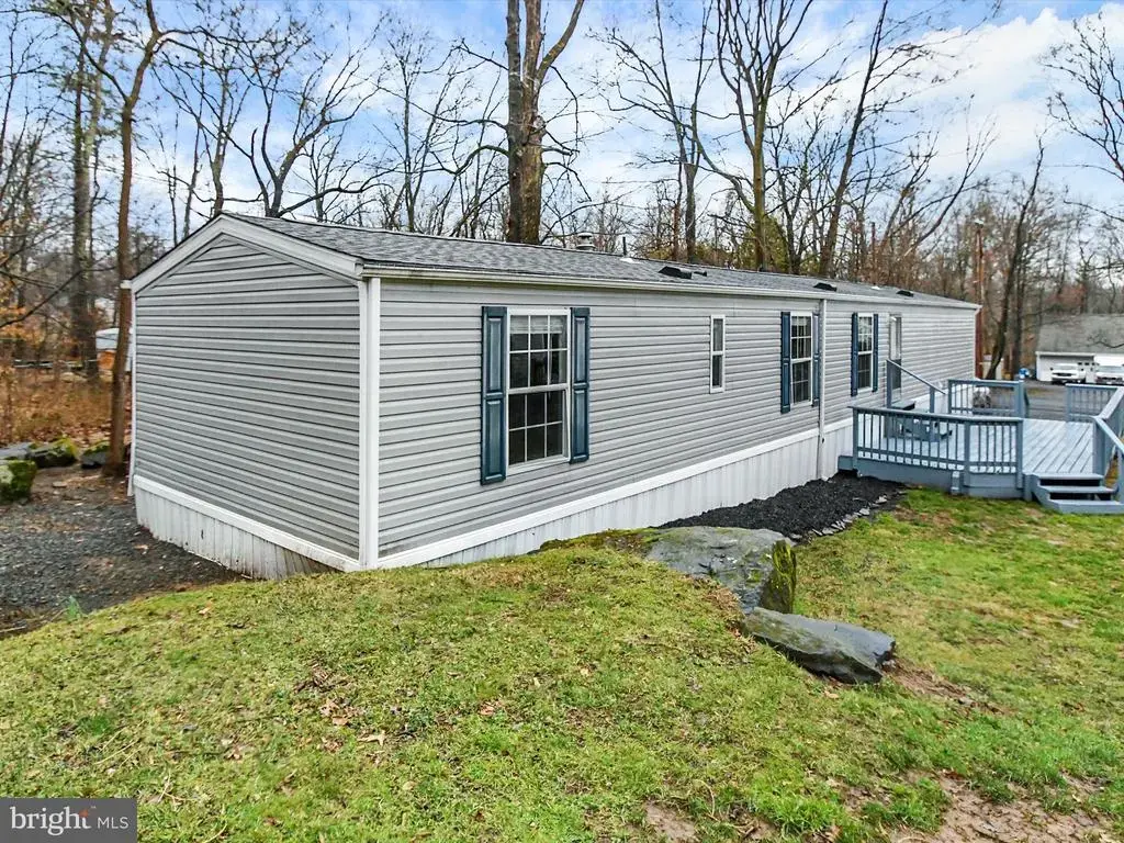 740 Lonely Cottage Rd, UPPER BLACK EDDY