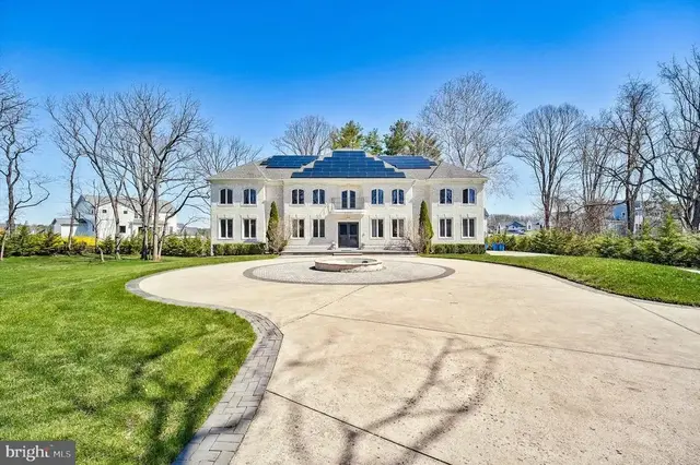 9116 Leesburg Pike, Vienna