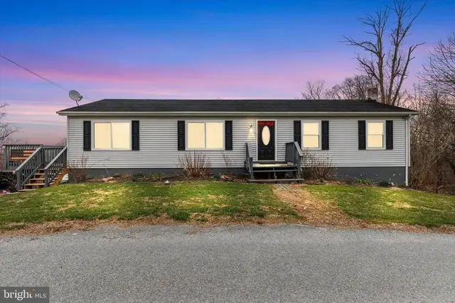 69 Conewago Aly, York Haven