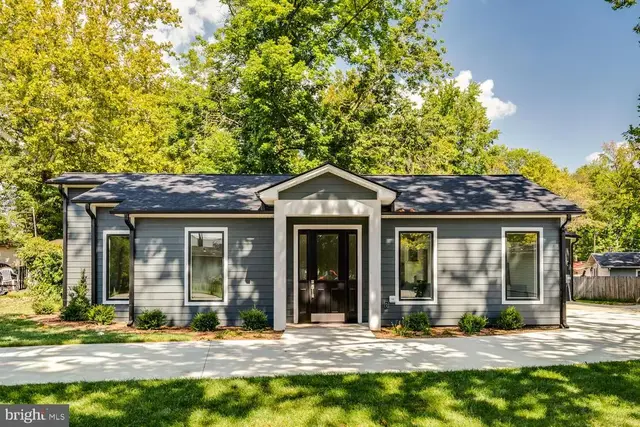 13711 Joyce Rd, Woodbridge