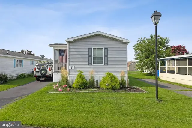 7 Spinning Wheel Ln, Rehoboth Beach