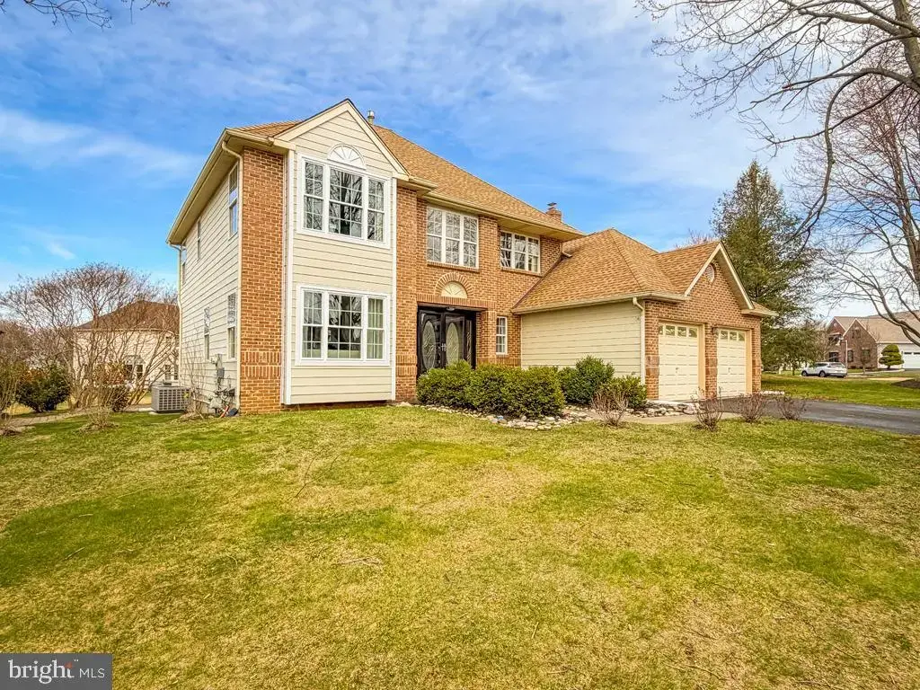320 Laurel Oaks Dr, LANGHORNE