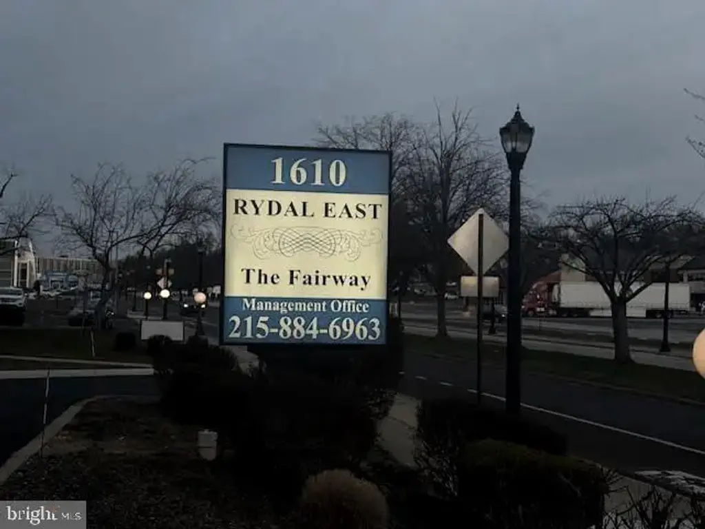 1610 The Fairway #109w, JENKINTOWN