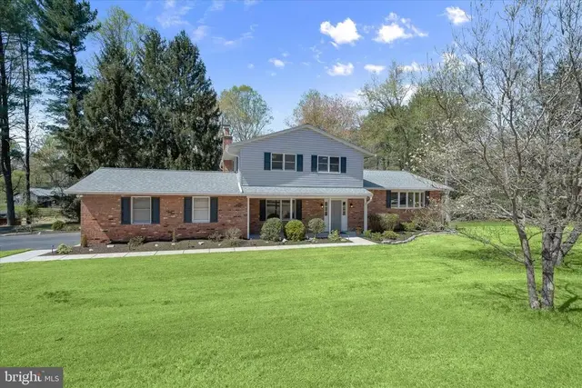 3912 Jumpers Hill Ln, Ellicott City