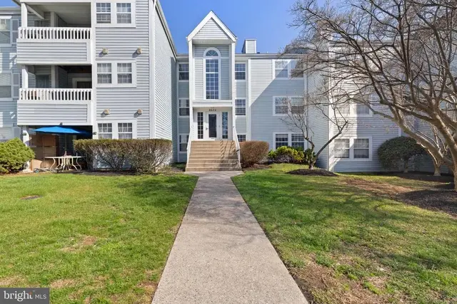 8605 Falls Run Rd #i, Ellicott City