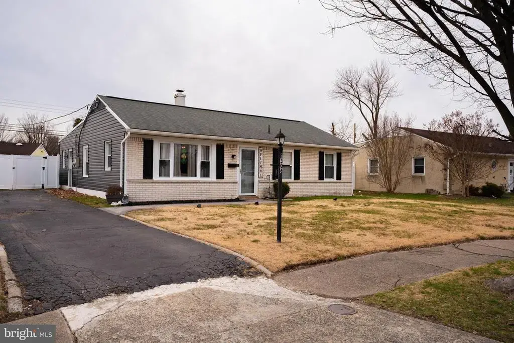 1306 Spencer Dr, CROYDON