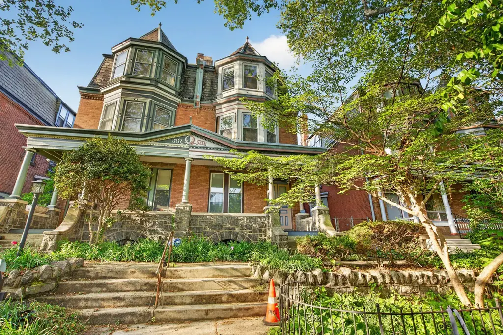 4733 Cedar Ave, PHILADELPHIA