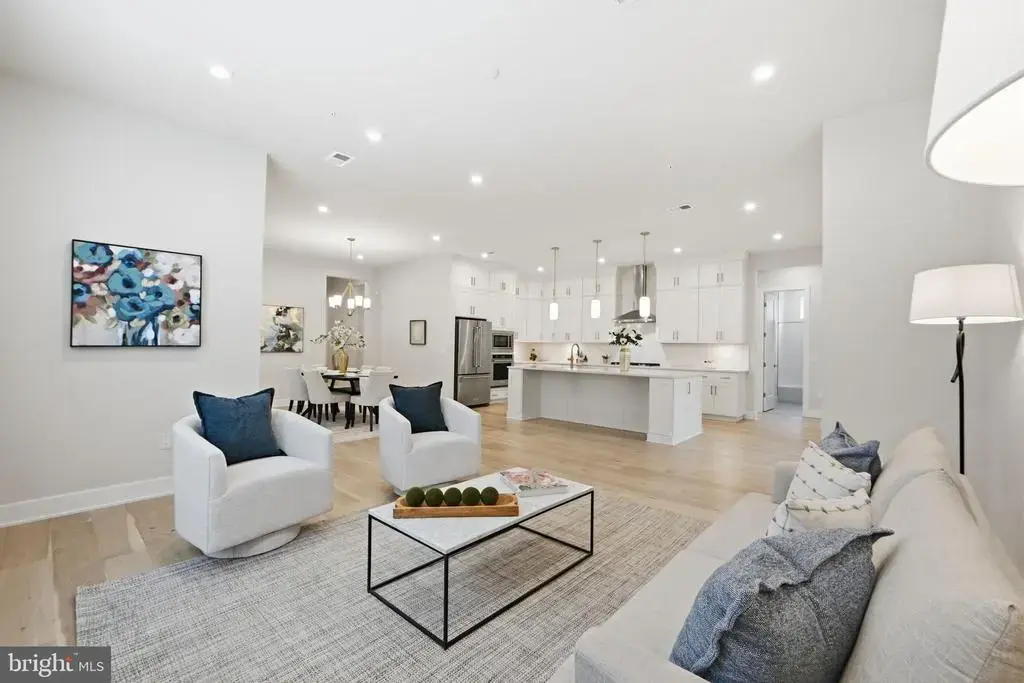 22171 Springside Ter #300, ASHBURN