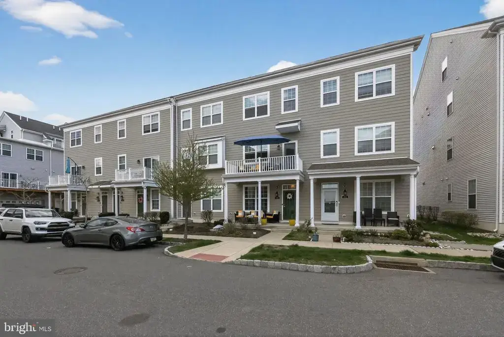 110 Konefal St, BENSALEM