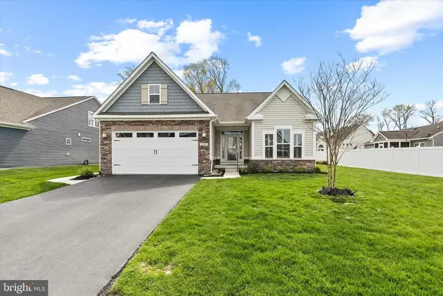 32359 W Haven Wood Dr, Frankford