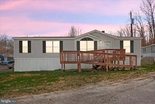 22 Clearview Ln, Stafford