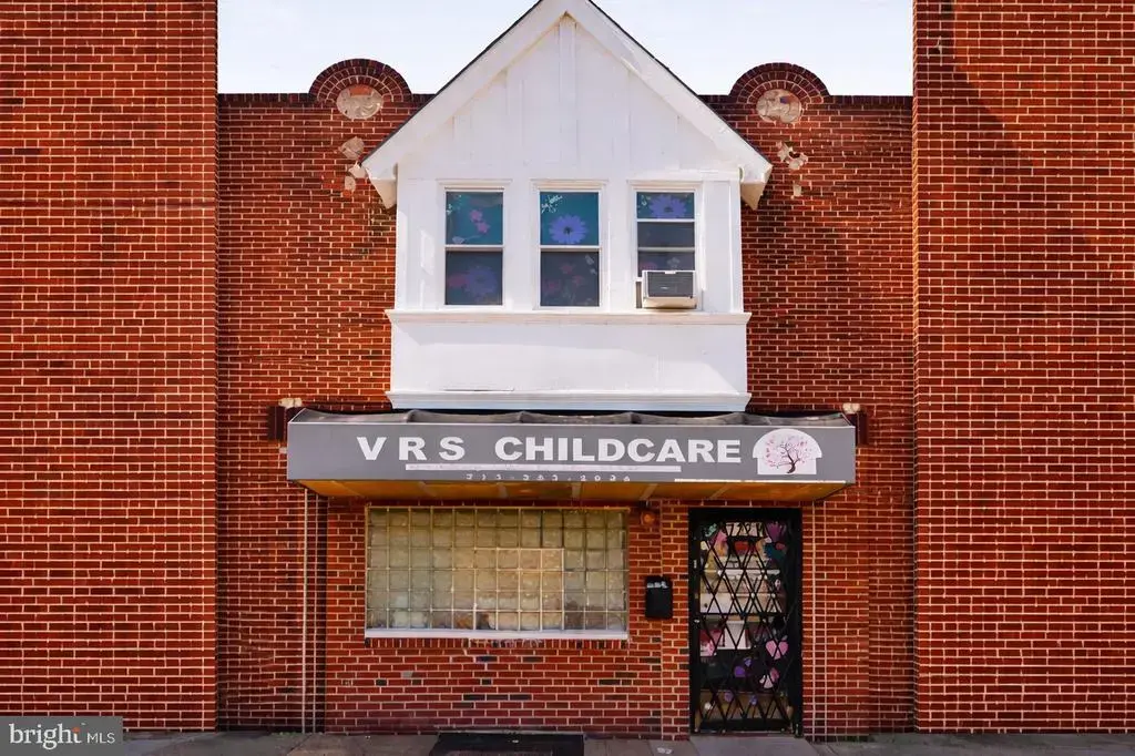 7221 W Passyunk Ave, PHILADELPHIA