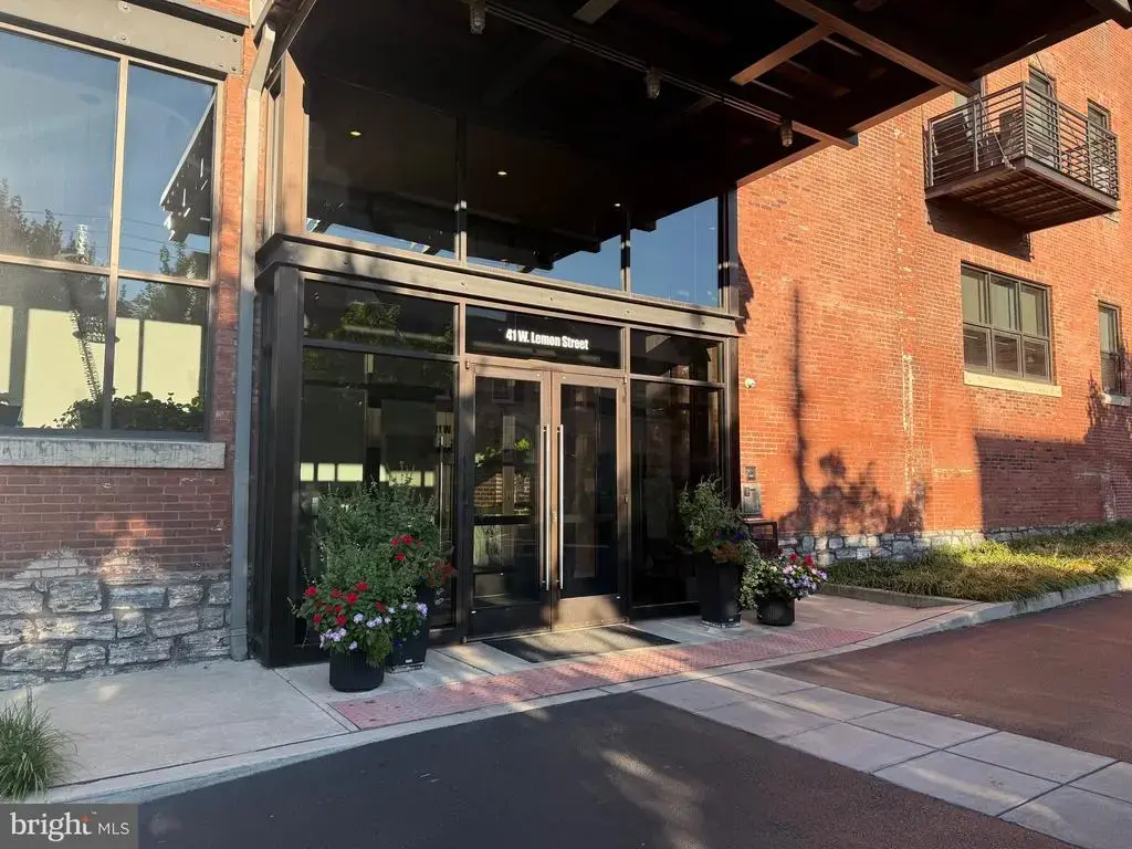 41 W Lemon St #308, LANCASTER