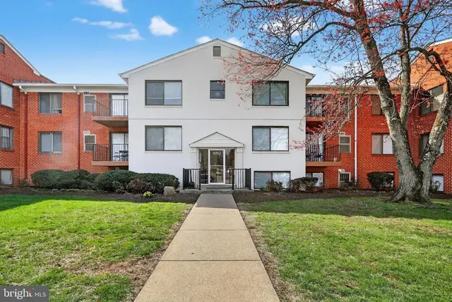 125-q Clubhouse Dr Sw #6, Leesburg