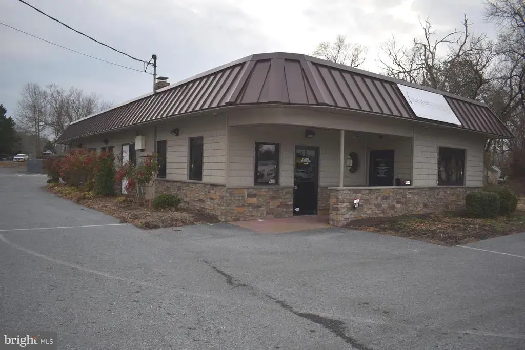 400 Snow Hill Rd, SALISBURY