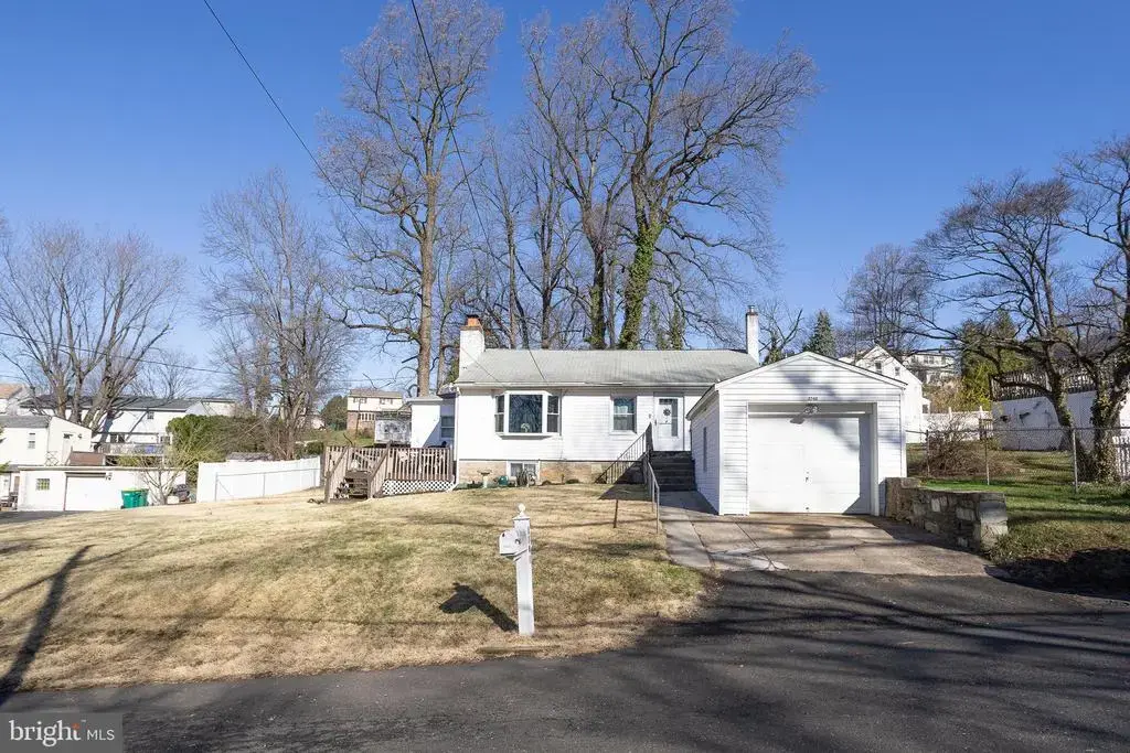 3740 Moosewood Ave, FEASTERVILLE TREVOSE