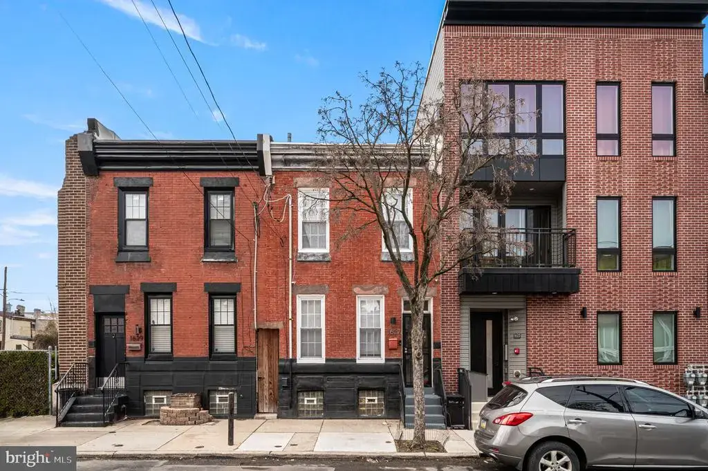 1627 W Thompson St, PHILADELPHIA