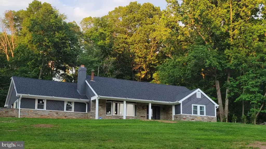 9 Rainbow Ct, OWINGS MILLS