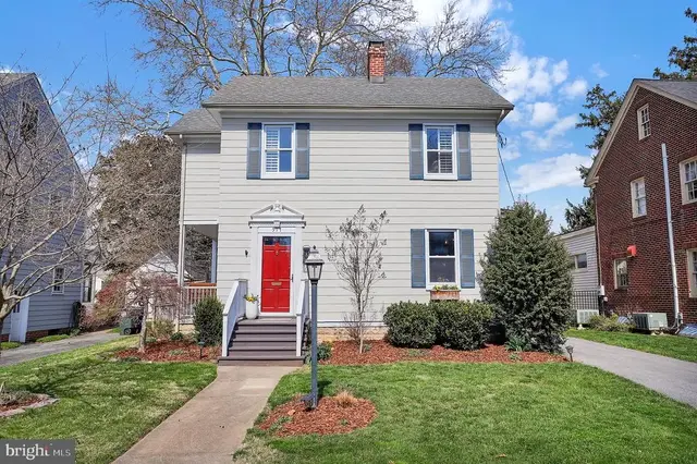 517 Fairview Ave, Frederick