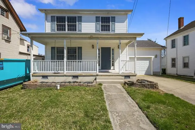 220 Main St, Little Creek