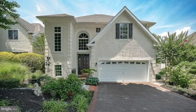 406 Merion Hill Ln, Conshohocken
