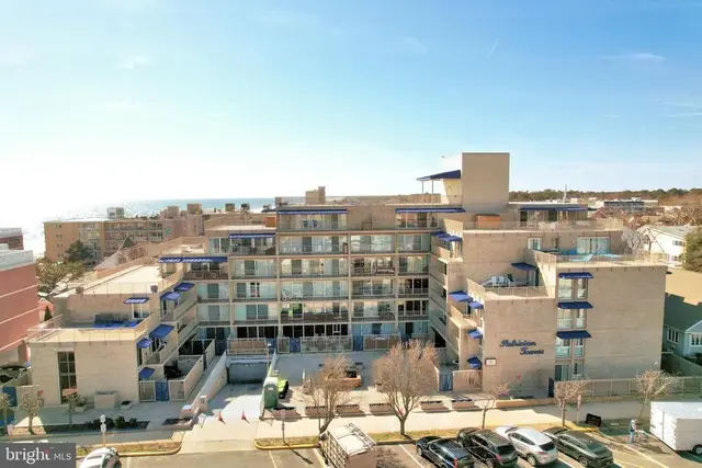 8 Olive Ave #111, Rehoboth Beach