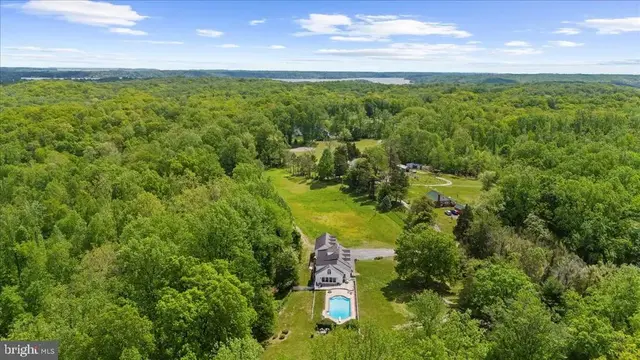 1116 Gumbottom Rd, Crownsville