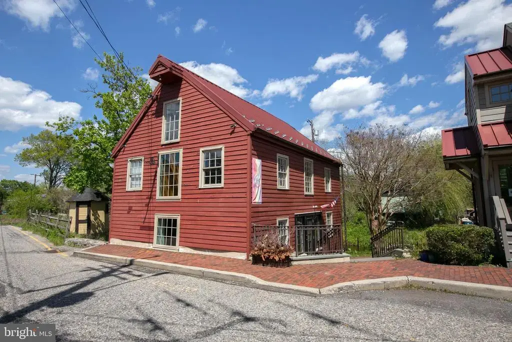 30 W Bridge St #5, NEW HOPE