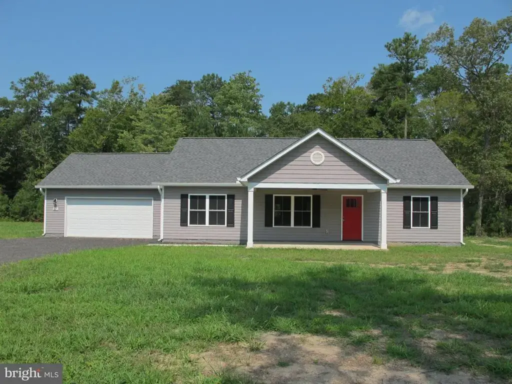 285 Loretta Dr, COLONIAL BEACH