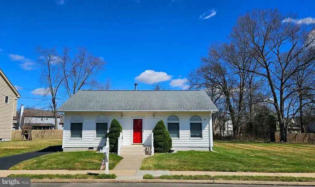 451 Madison Ave, LANGHORNE
