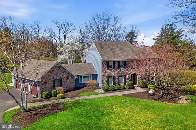 35 Matthew Cir, Richboro