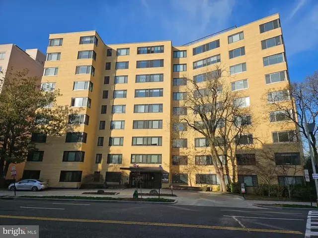 5410 Connecticut Ave Nw #416, Washington