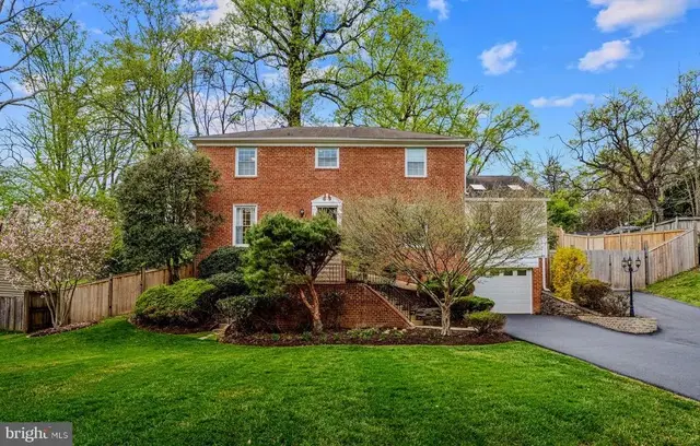 12704 Theresa Dr, Silver Spring