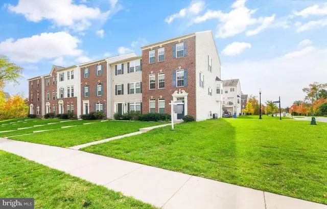 42948 Miltec Ter, Chantilly