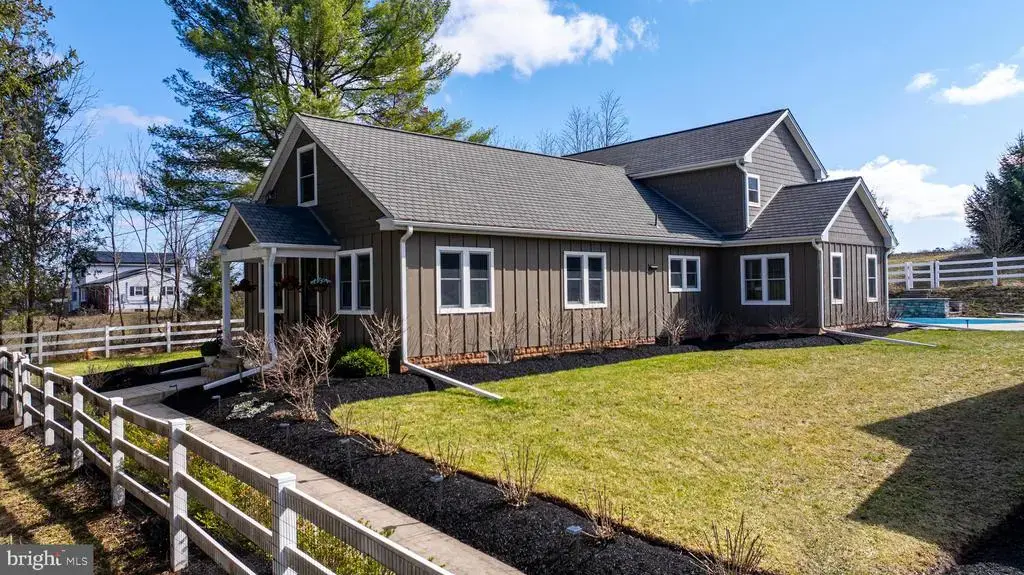 1418 Route 212, QUAKERTOWN