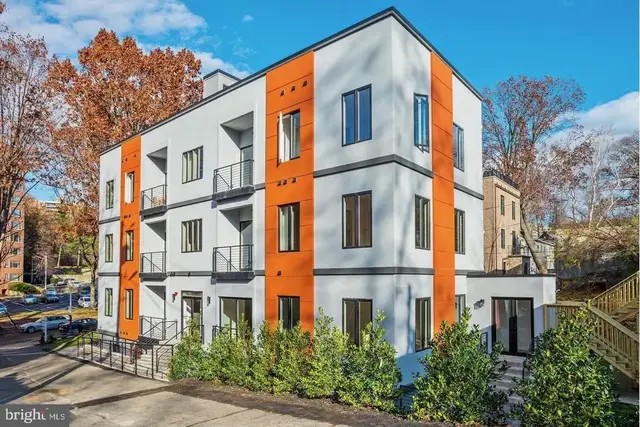 4012 Nw Edmunds St Nw #6 (penthouse), Washington