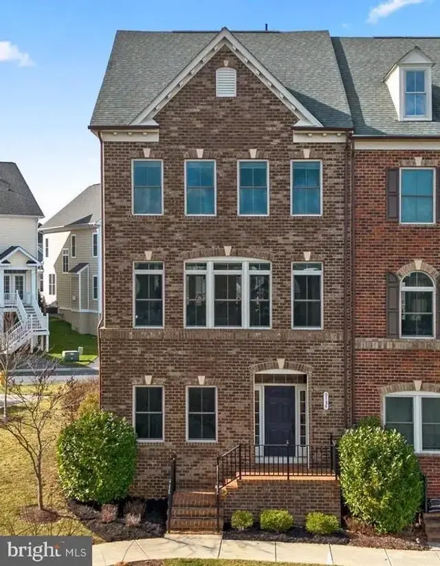 9134 Kenway Ln, Frederick