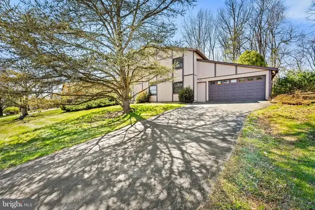 12204 Velvet Hill Dr, Owings Mills