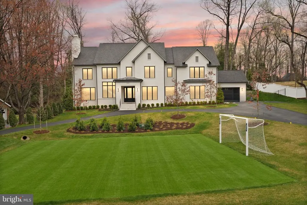 8230 Weller Ave, MCLEAN