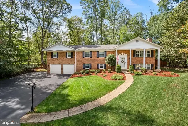 2520 Fowlers Ln, Reston